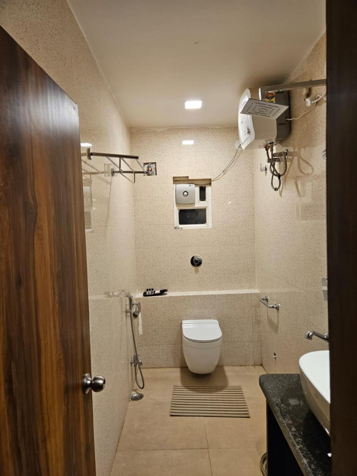 Hotel Maa Laxmi Palace Deoghar Ngoại thất bức ảnh