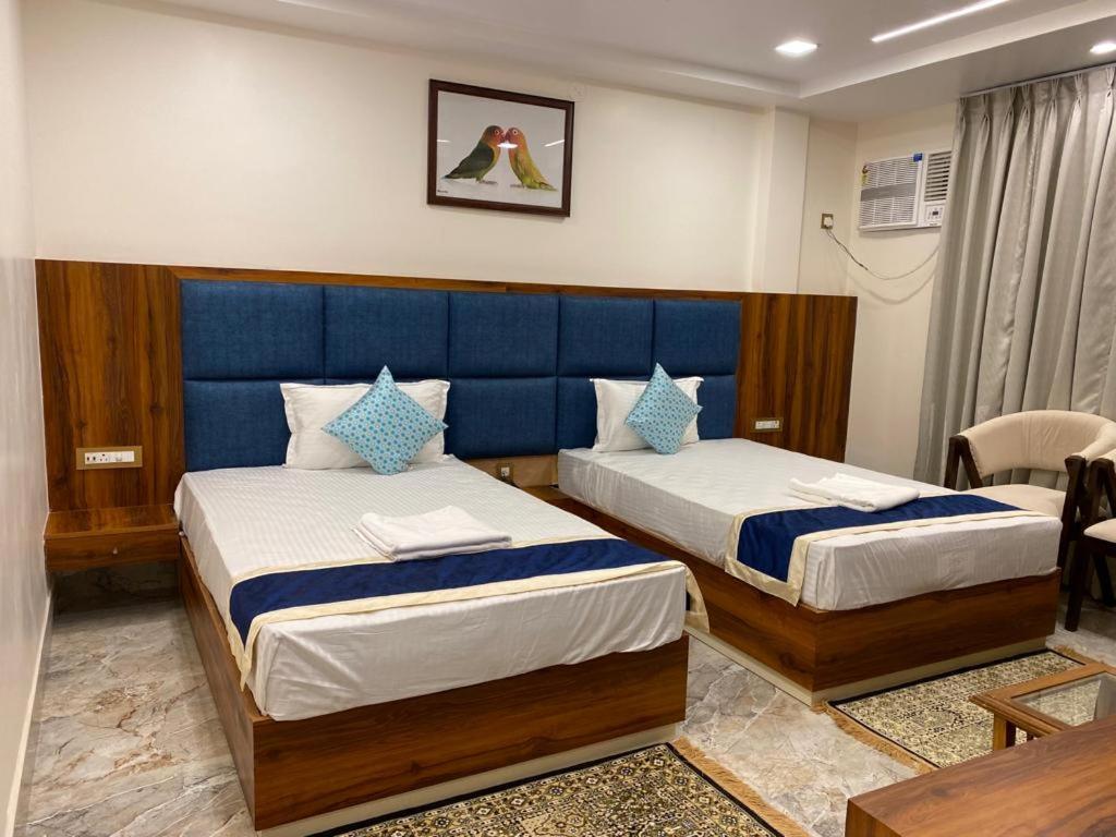 Hotel Maa Laxmi Palace Deoghar Ngoại thất bức ảnh