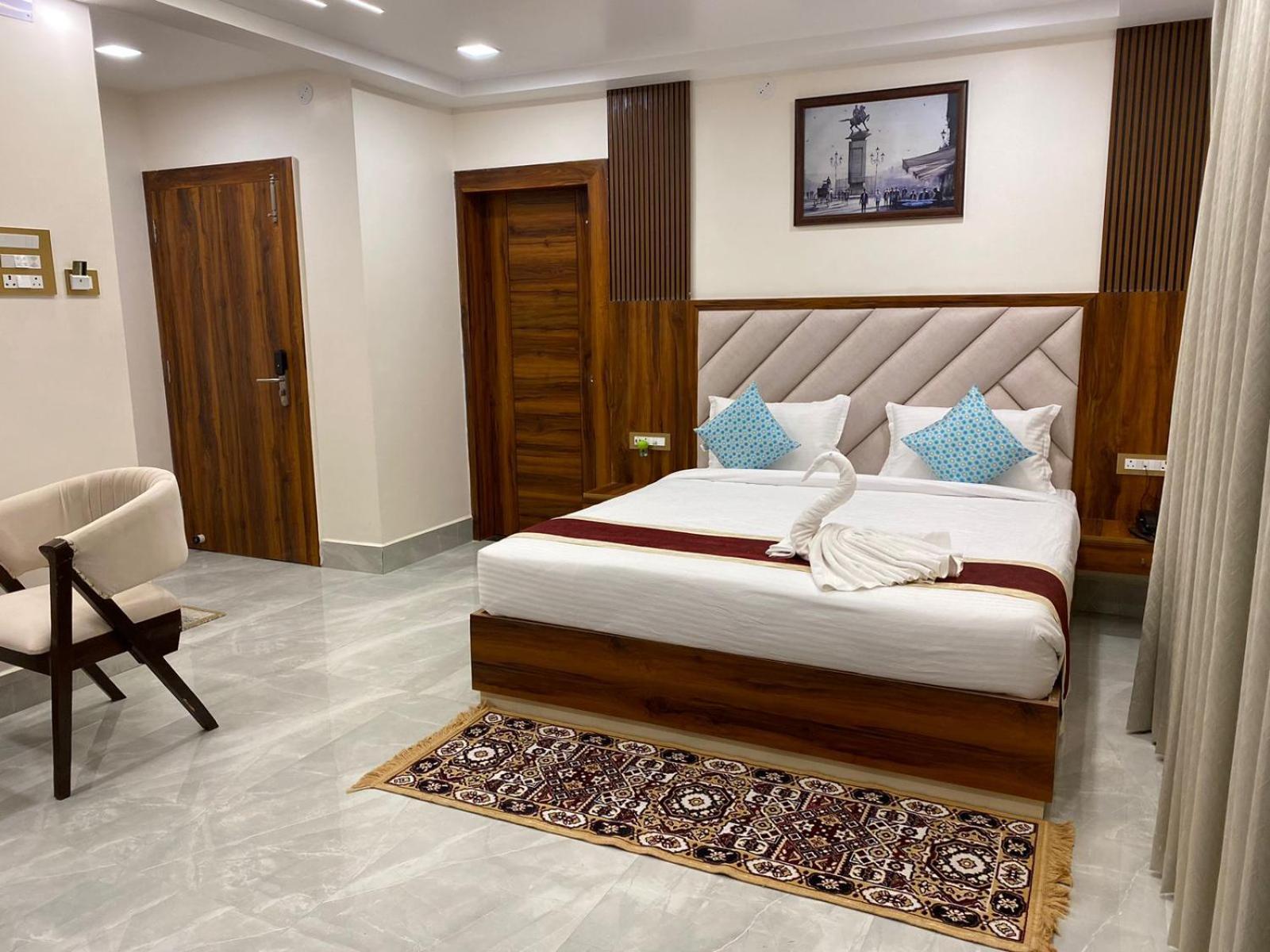 Hotel Maa Laxmi Palace Deoghar Ngoại thất bức ảnh